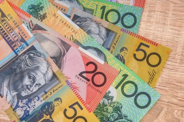 Counterfeit $20 AUD Bills (4000), Buy Counterfeit Australian Dollars Online 2 aud bills